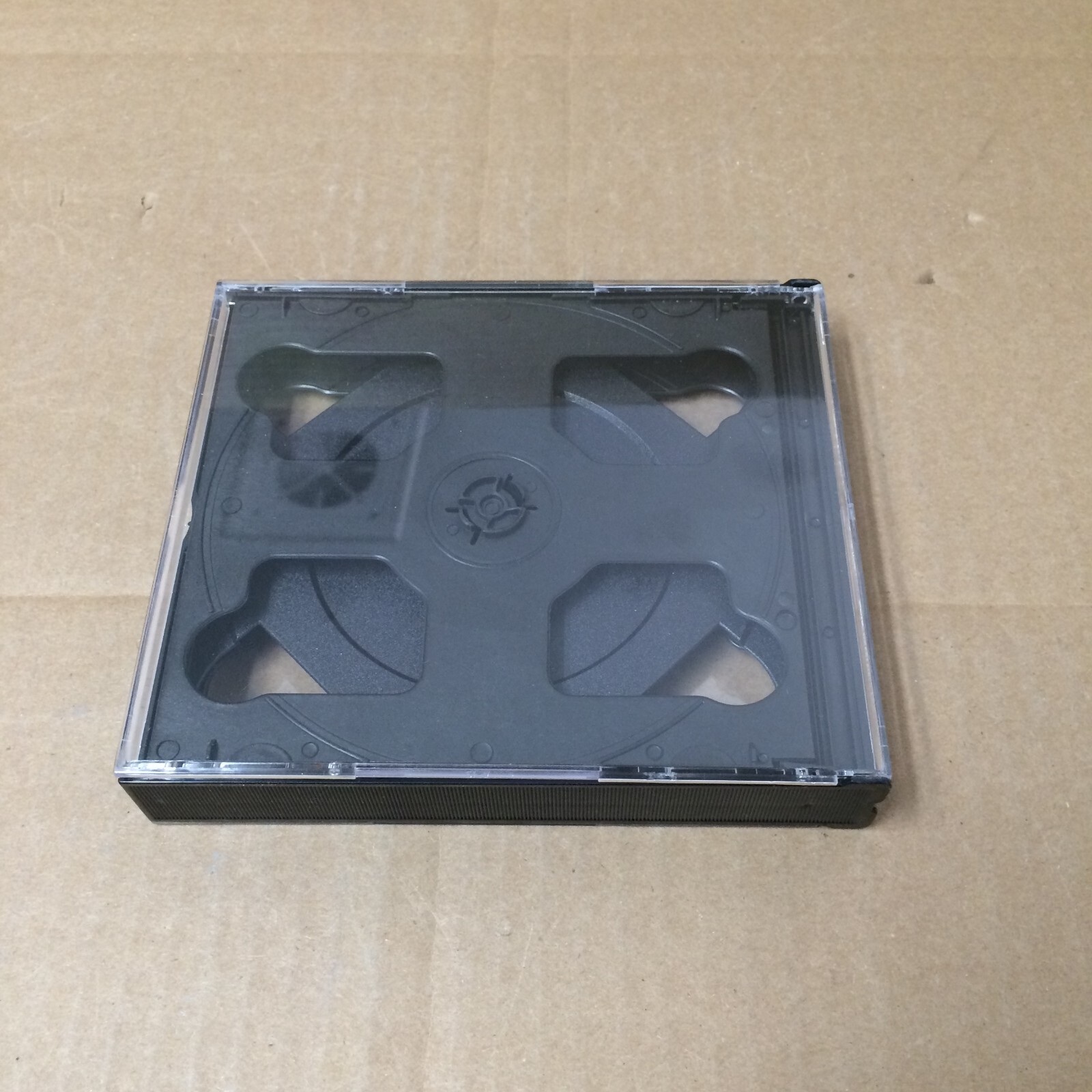 4 in 1 CD/DVD Clear Blank Cases w/Black Tray CD/DVD Disc cases