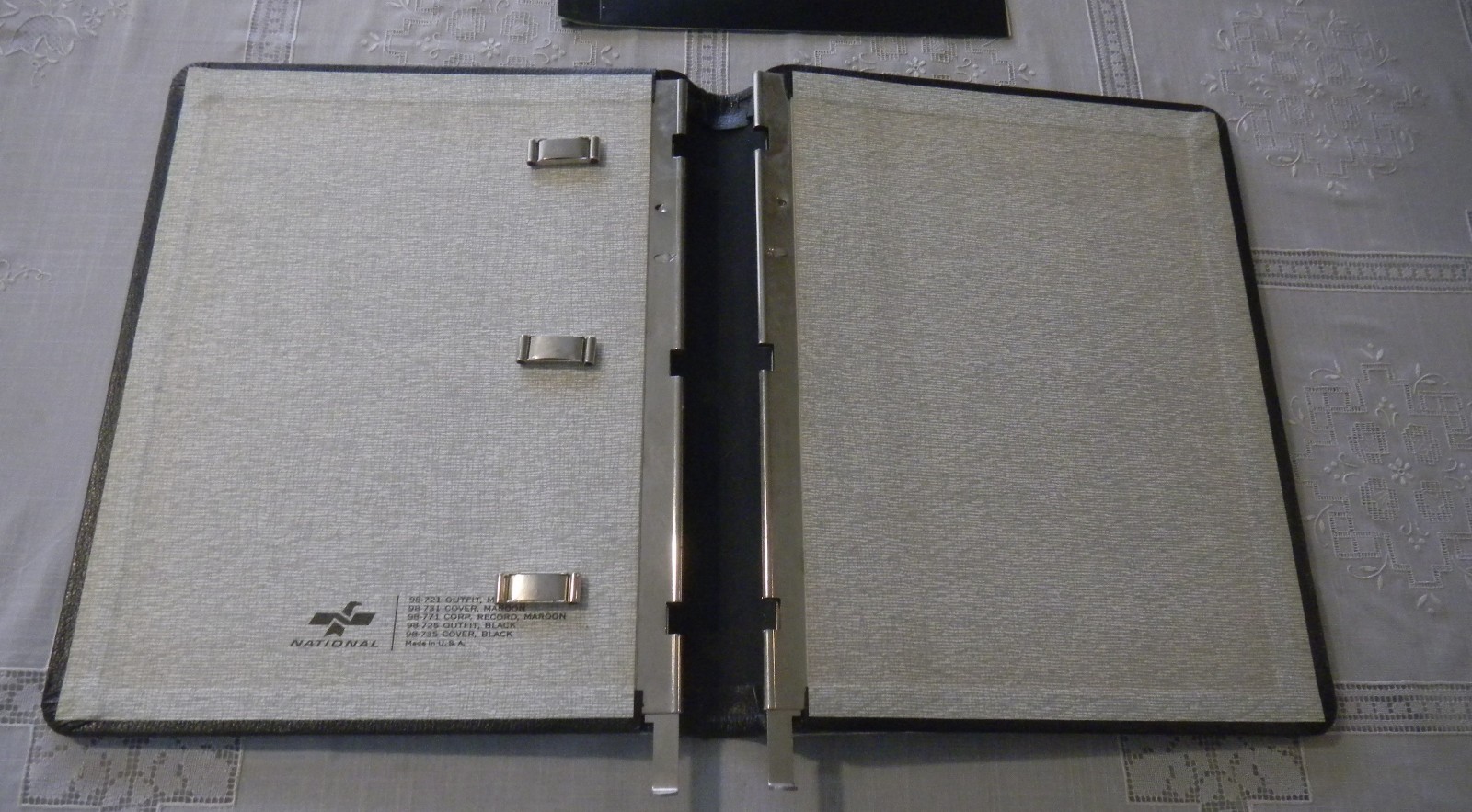 Vintage NATIONAL 98-731 “Minute Book” Binder Maroon Leatherette For 8.5 x 11 in