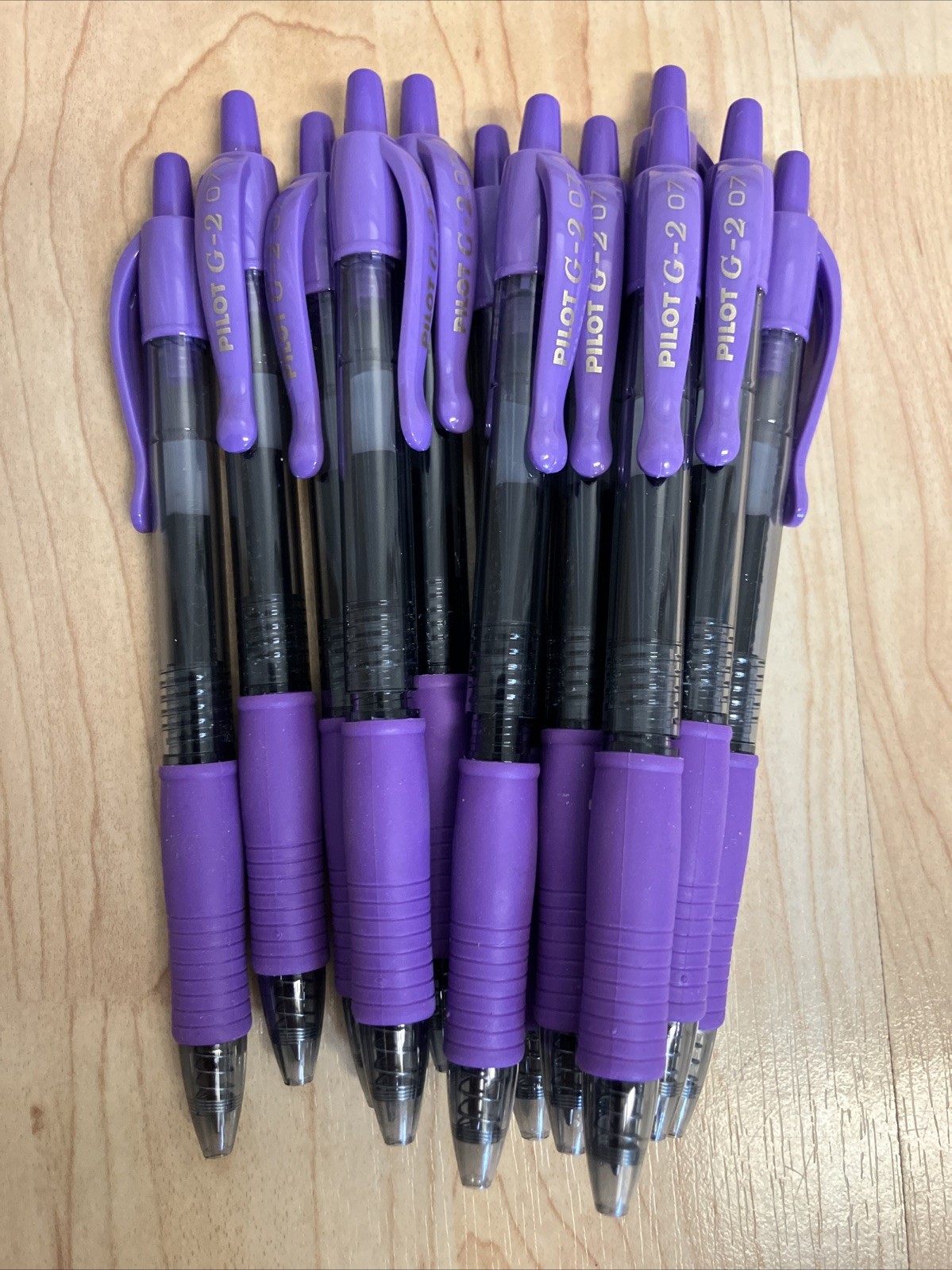 12-CT Pilot G-2 Retractable Gel Pens Fine Point, 0.7 mm Clear Barrels Purple Ink