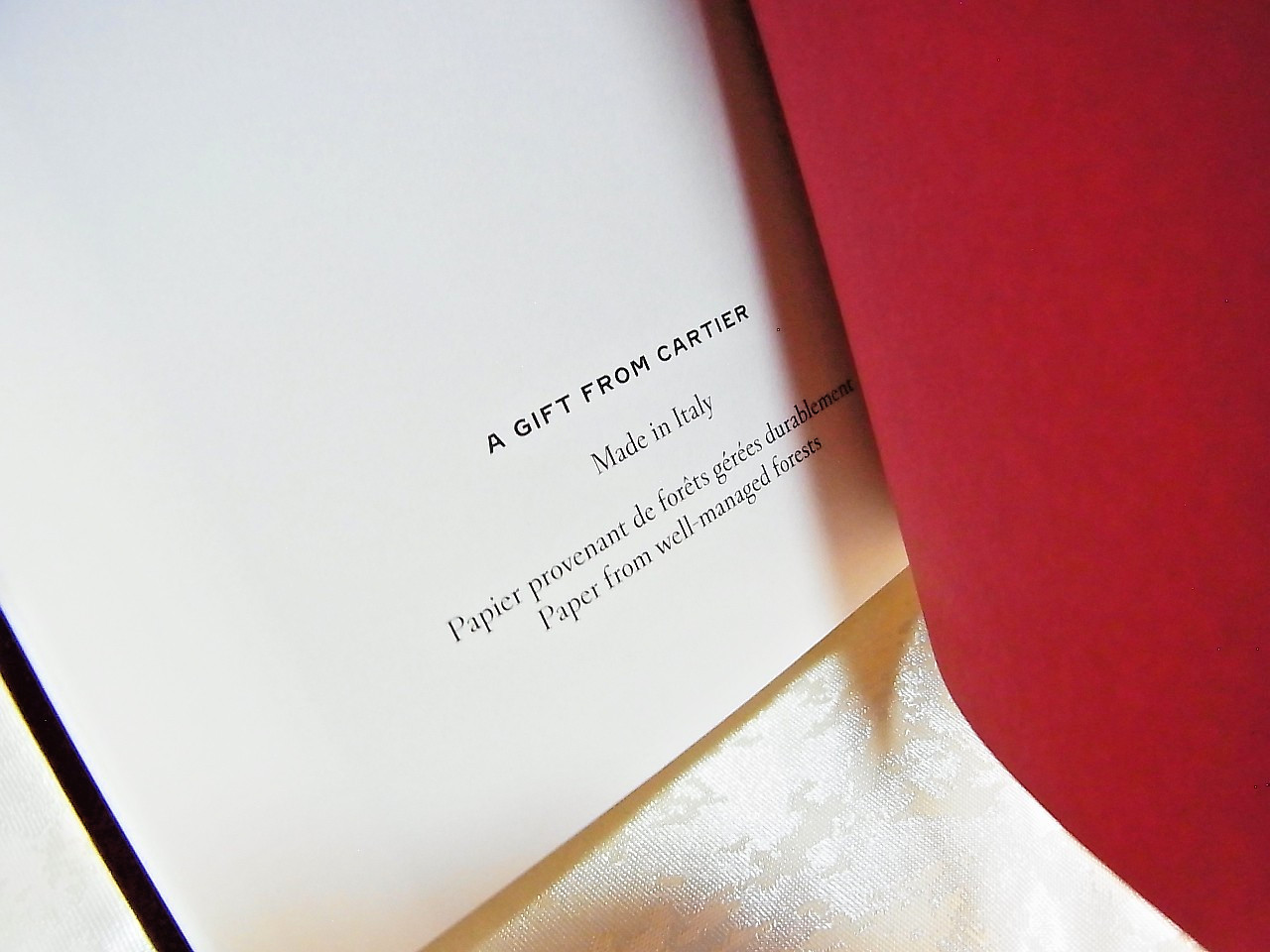 Cartier Panthere Note book White & Red VIP Gift 2 pcs set with Box & Ribbon New