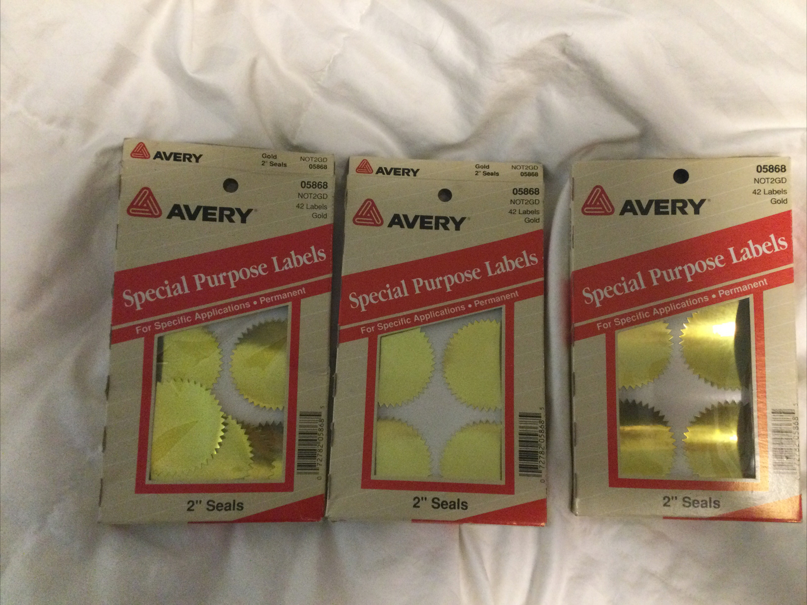 Avery Notary Labels 3 Packs of 42 05868 Metallic Gold 2″ (see Description)